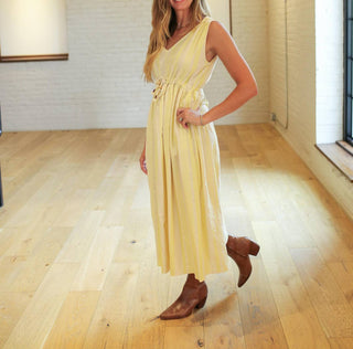 Soulofmu - Glow Drawstring V-neck Maxi Dress