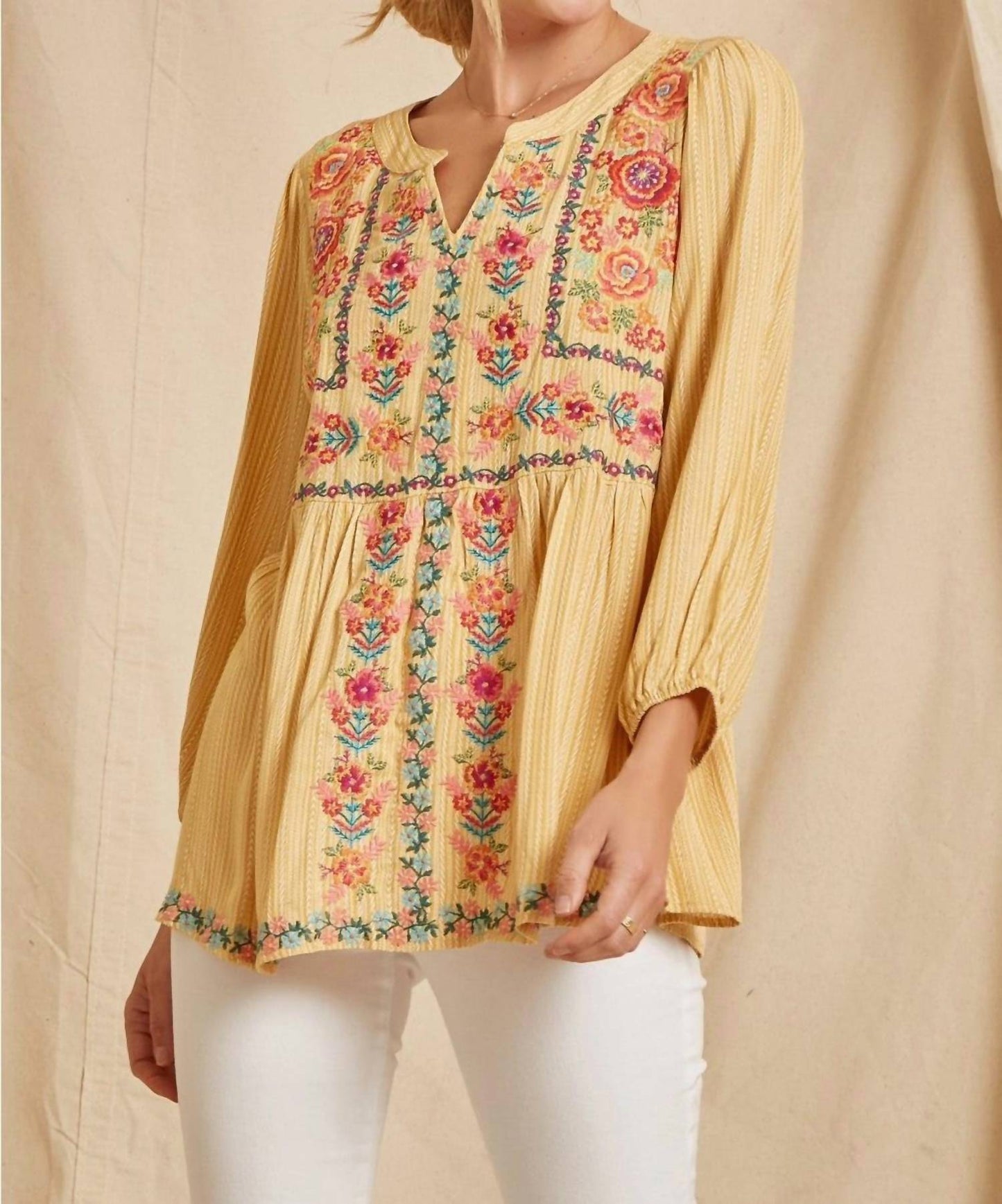 Andree By Unit - Women's Floral Embroidered Babydoll Top