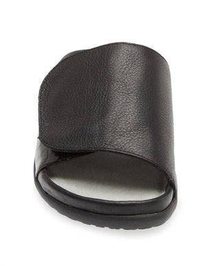 Naot - WOMEN'S IPO SLIDE SANDAL