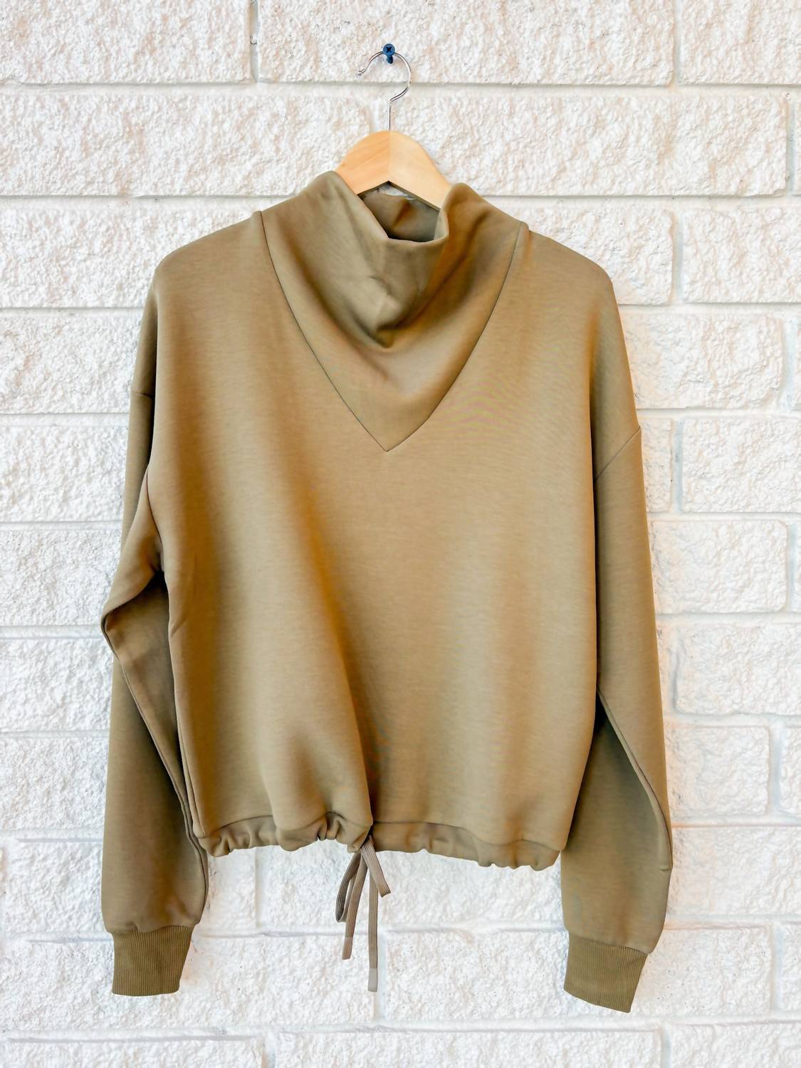 Varley - Betsy Mock Neck Sweater