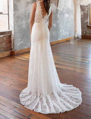 All Who Wander - Nash Gown