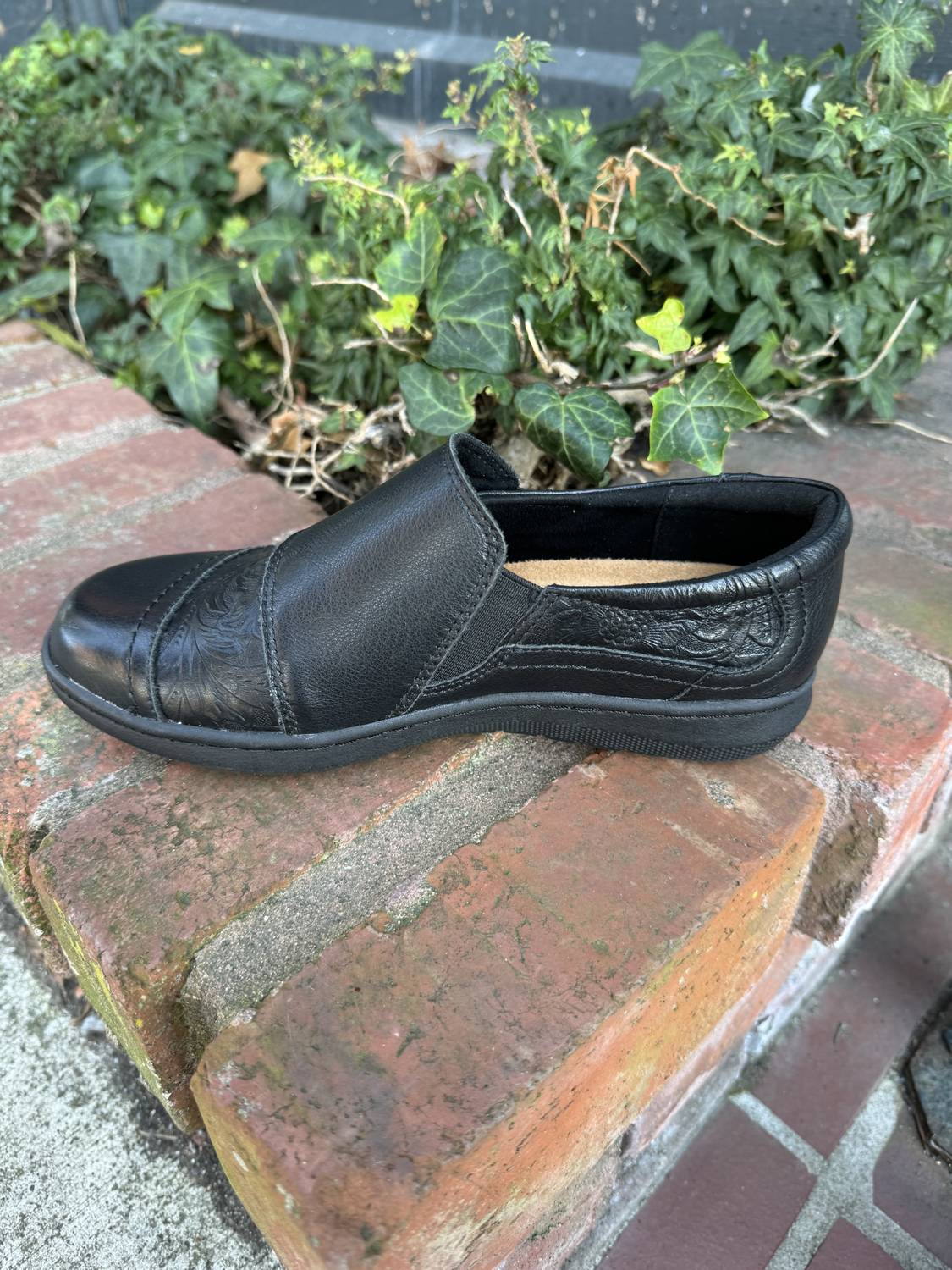 Biza - Women's Ryder Slip-On Loafer