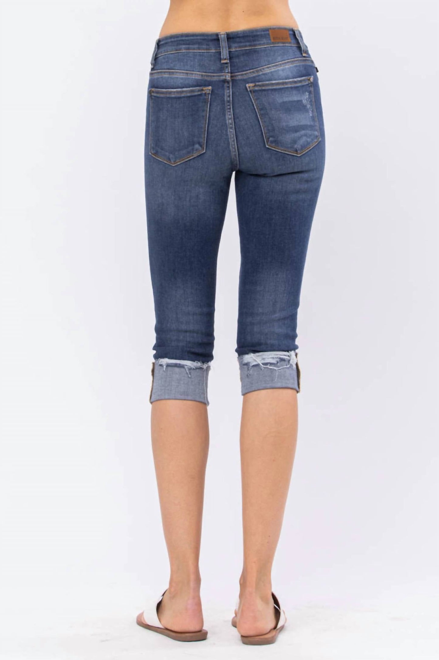 Judy Blue - Destroyed Cuffed Mid-Rise Skinny Capri