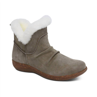 Aetrex - Remi Collared Winter Ankle Boot