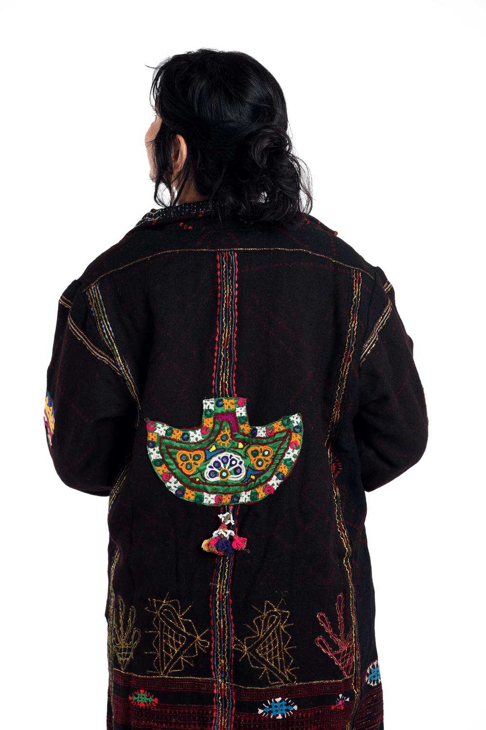 Standawt - Hand-embroidered Patches Merino Wool Coat