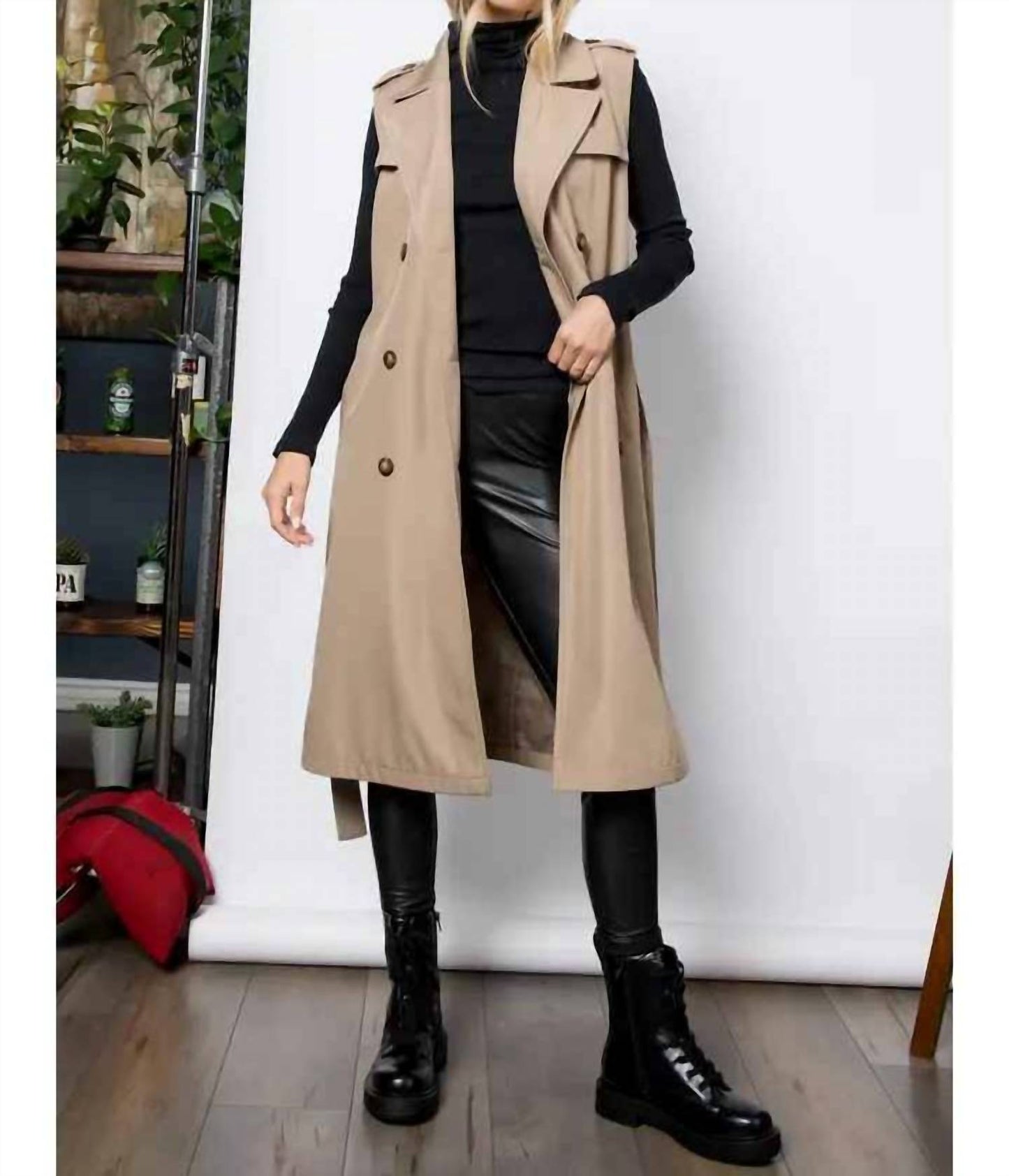 26 International - Sleeveless Trench Coat