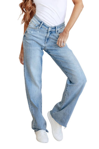 Judy Blue - High Rise V Front Waistband Straight Jeans
