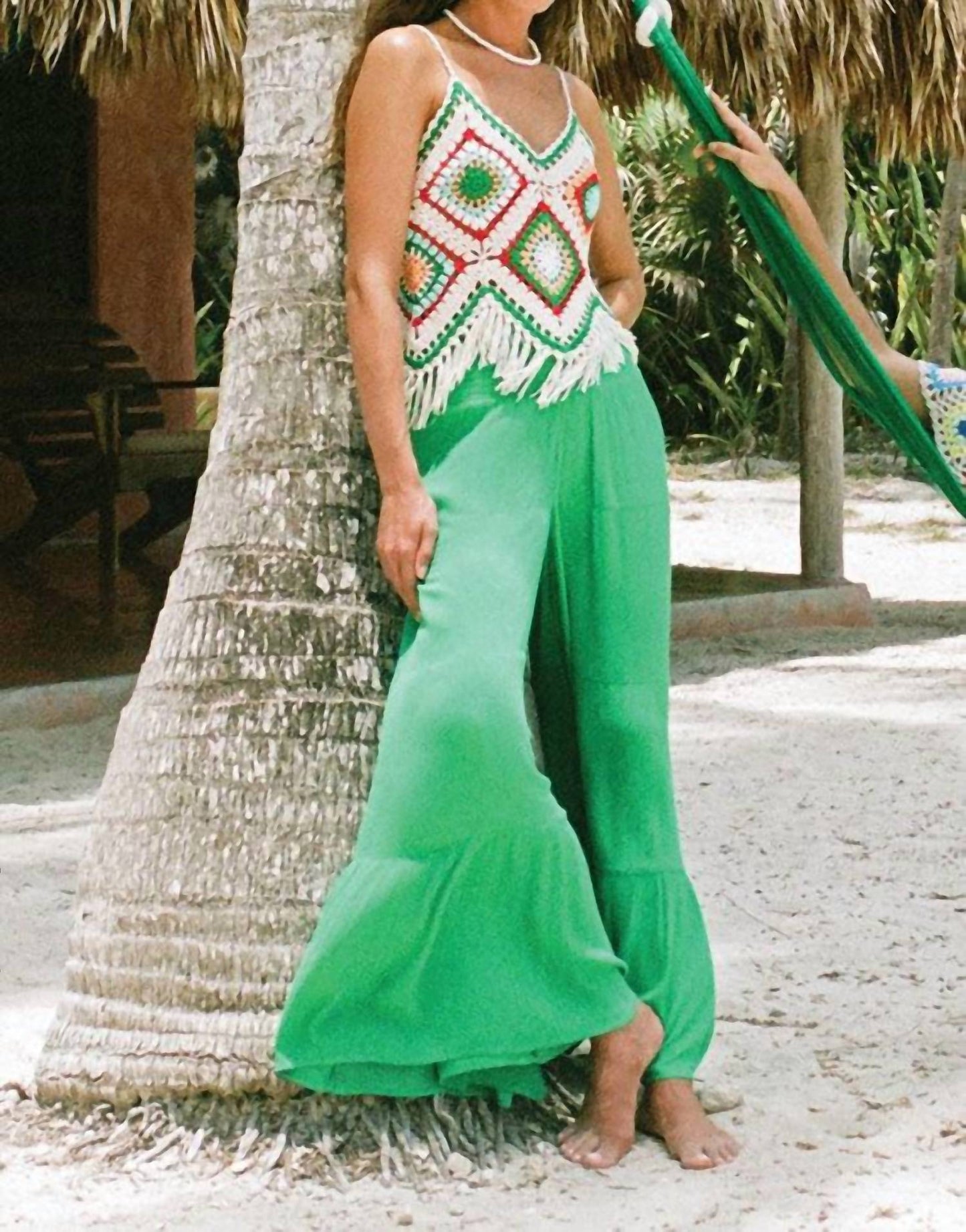 Elan - CROCHET TANK WITH FRINGE BOTTOM