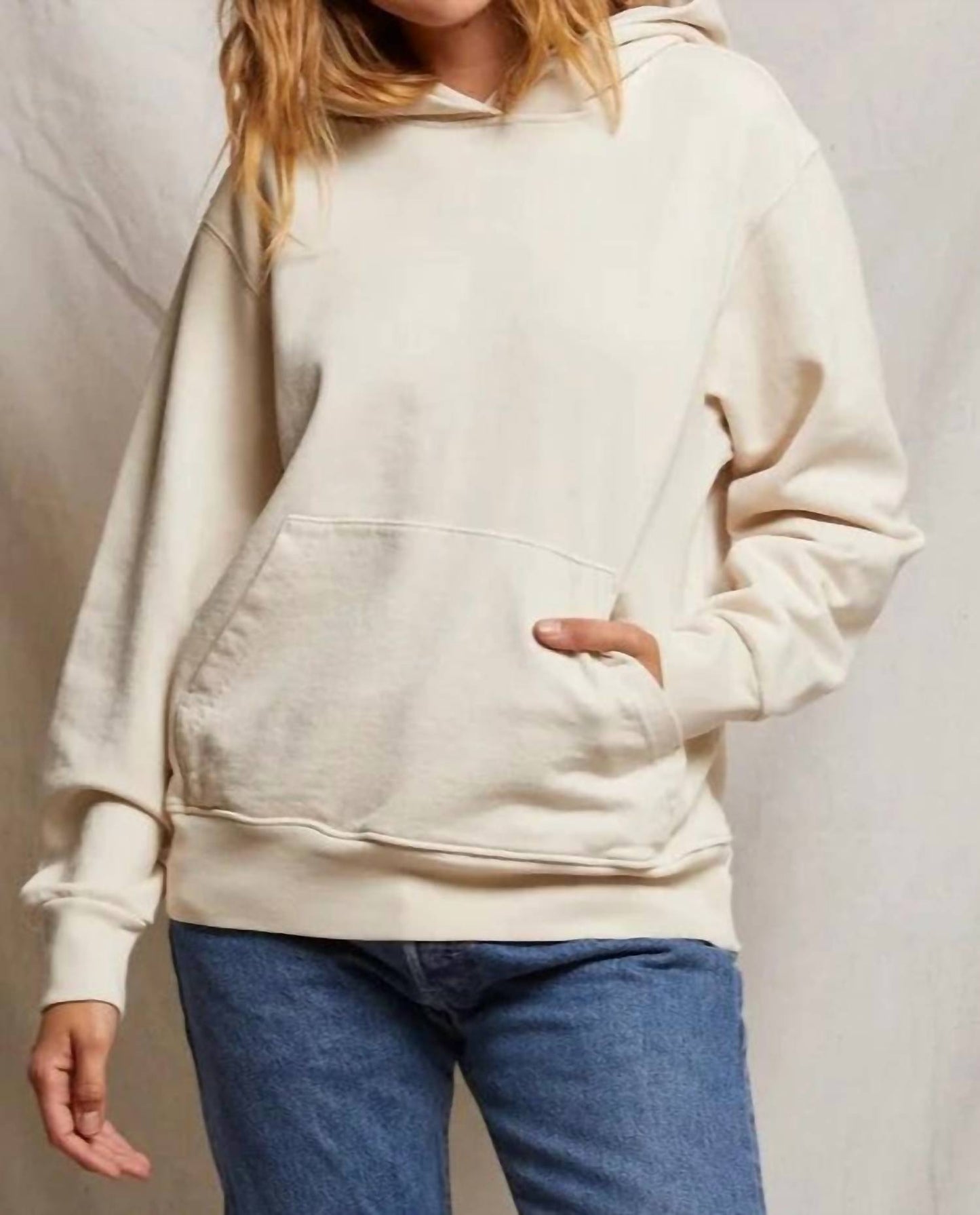 Perfectwhitetee - Women's Kourtney Hoodie