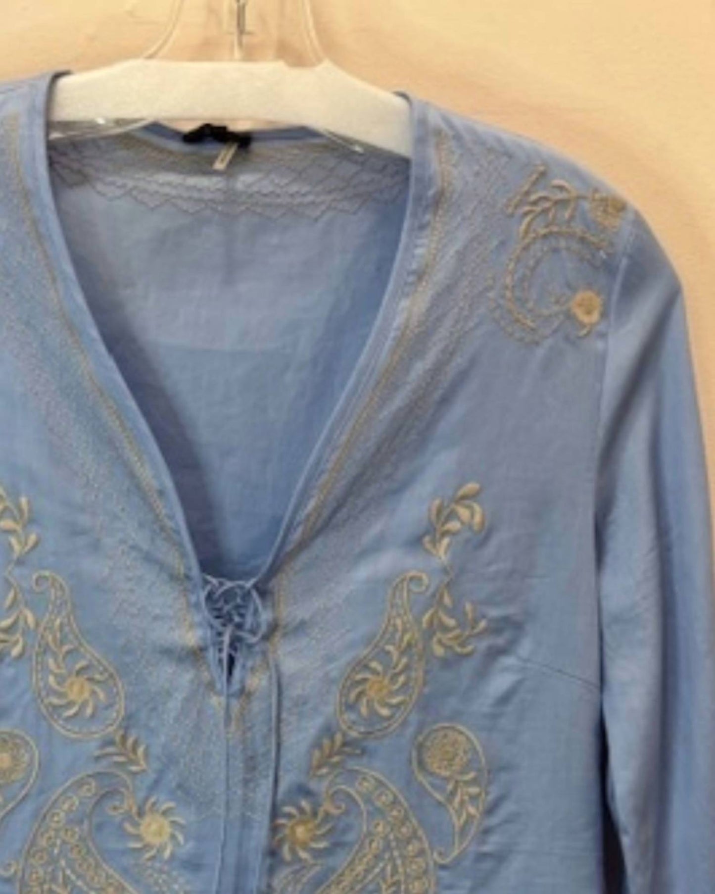 6 By Six - Women's Embroider Paisley Blouse