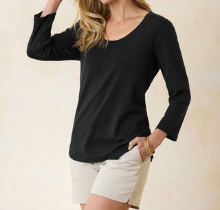 Tommy Bahama - Three Quarter Sleeve Tee