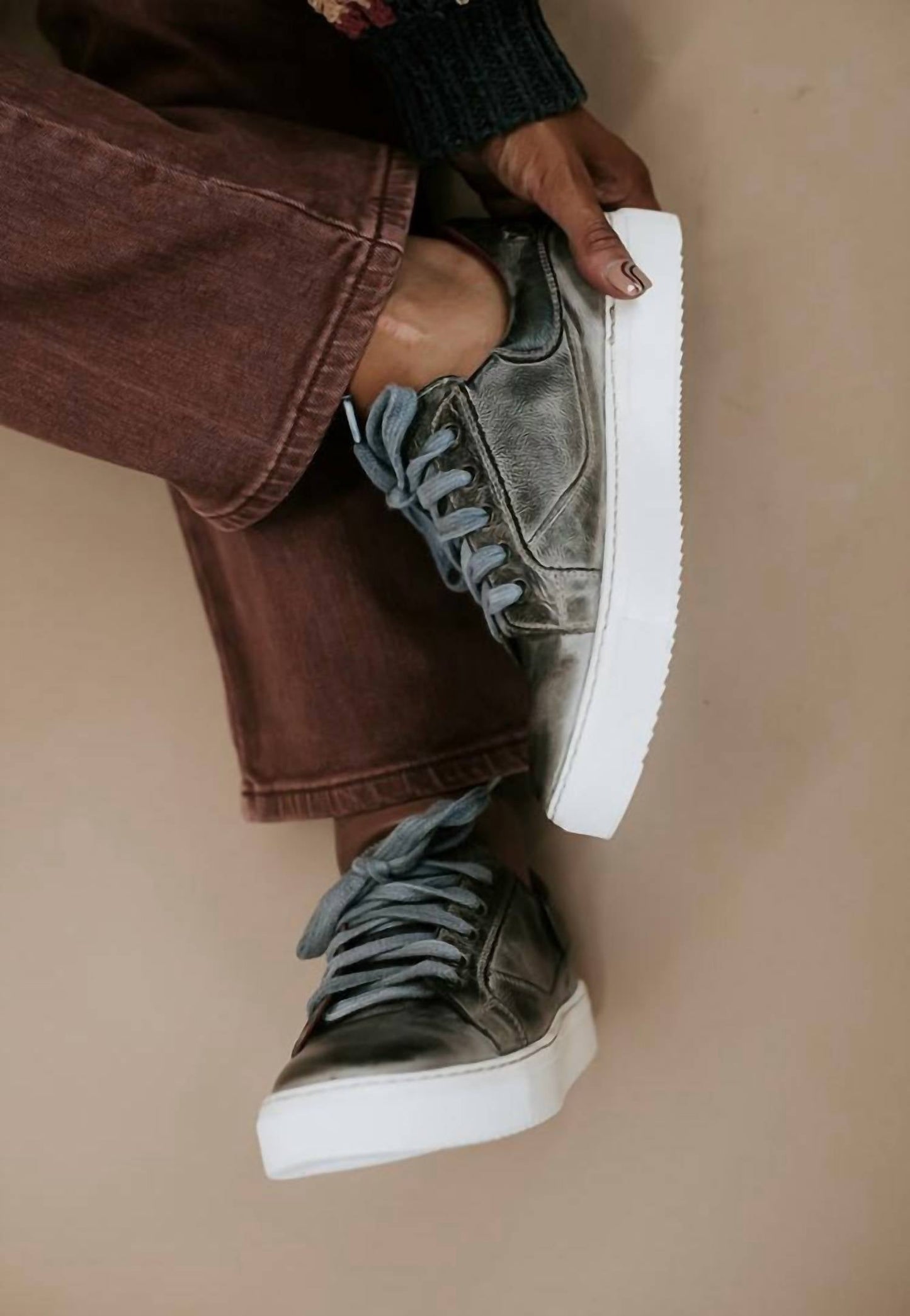 Bedstu - Women's Azeli Lace-up Classic Sneaker