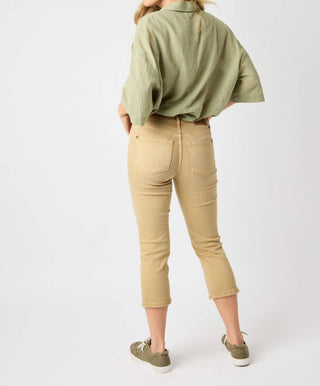 Judy Blue - “ava”high Rise Garment Dyed Capri