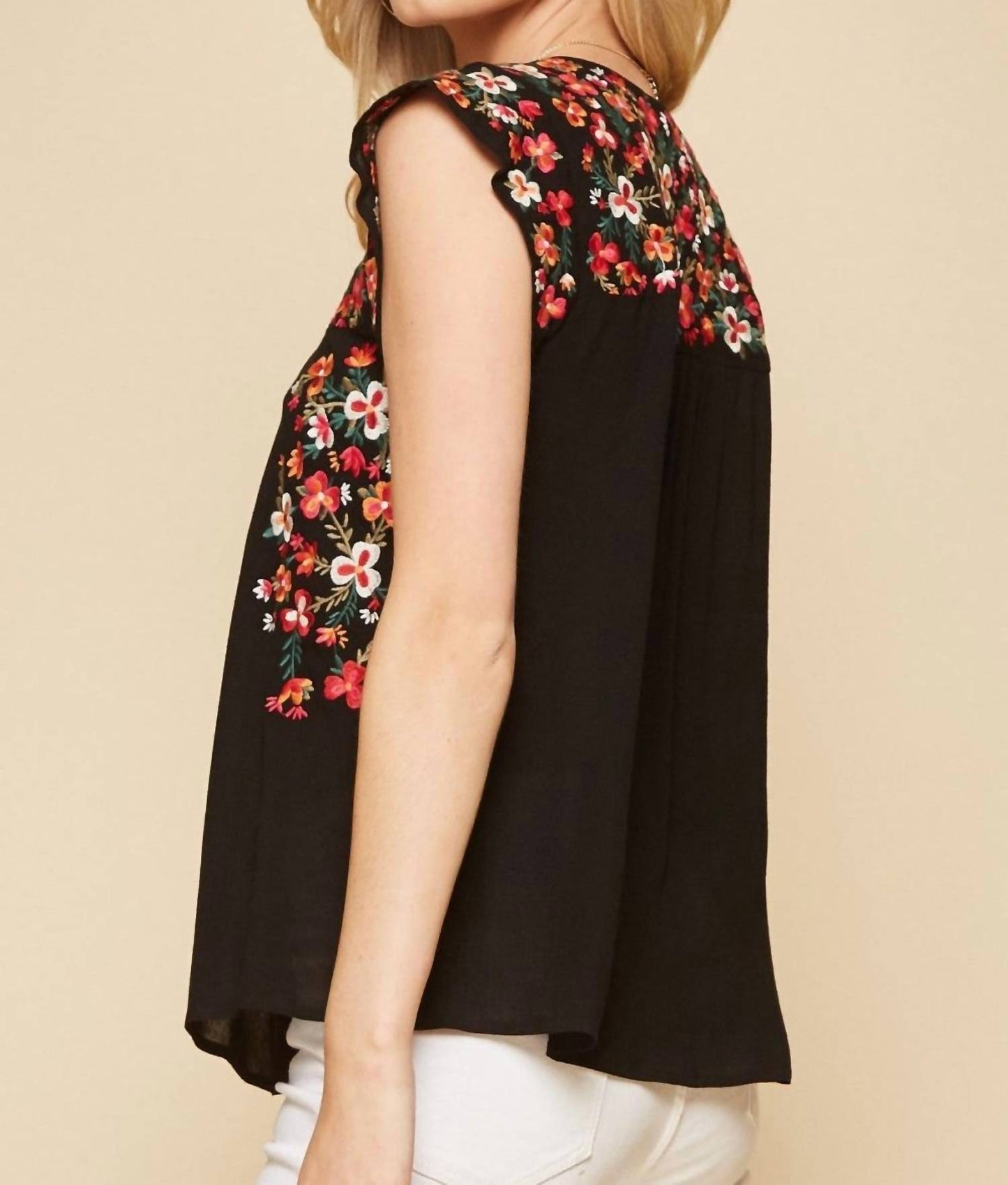 Andree By Unit - Flutter Sleeve Embroidered Top