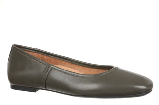 Vionic - Women Orinda Classic Flat Shoes