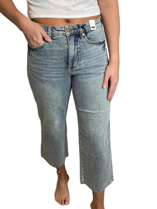 Judy Blue - Mid Rise Tummy Control Raw Hem Wide Crops