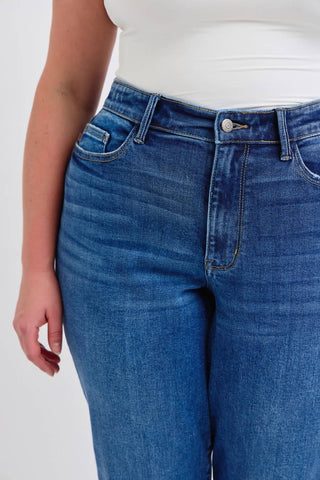 Judy Blue - Mid Rise Boyfriend Jeans