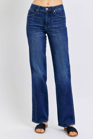 Judy Blue - Mid Rise Tummy Control Classic Straight Jean