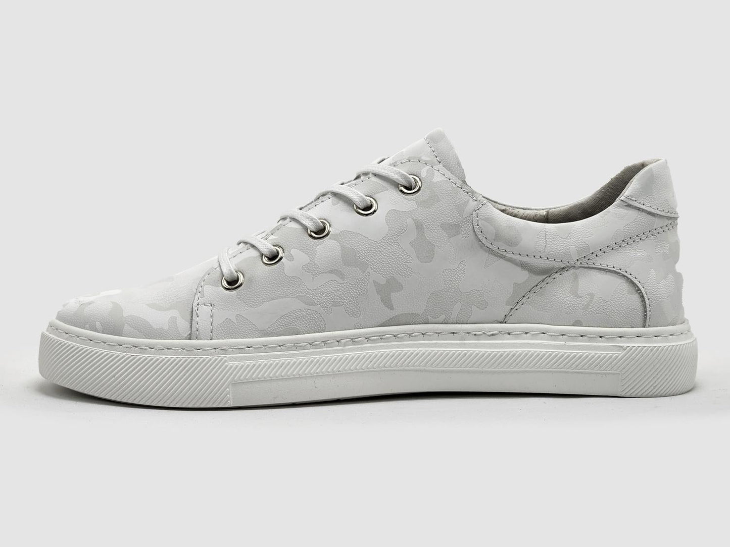 Kcr Group - Women's Classic Camo Leather Sneakers