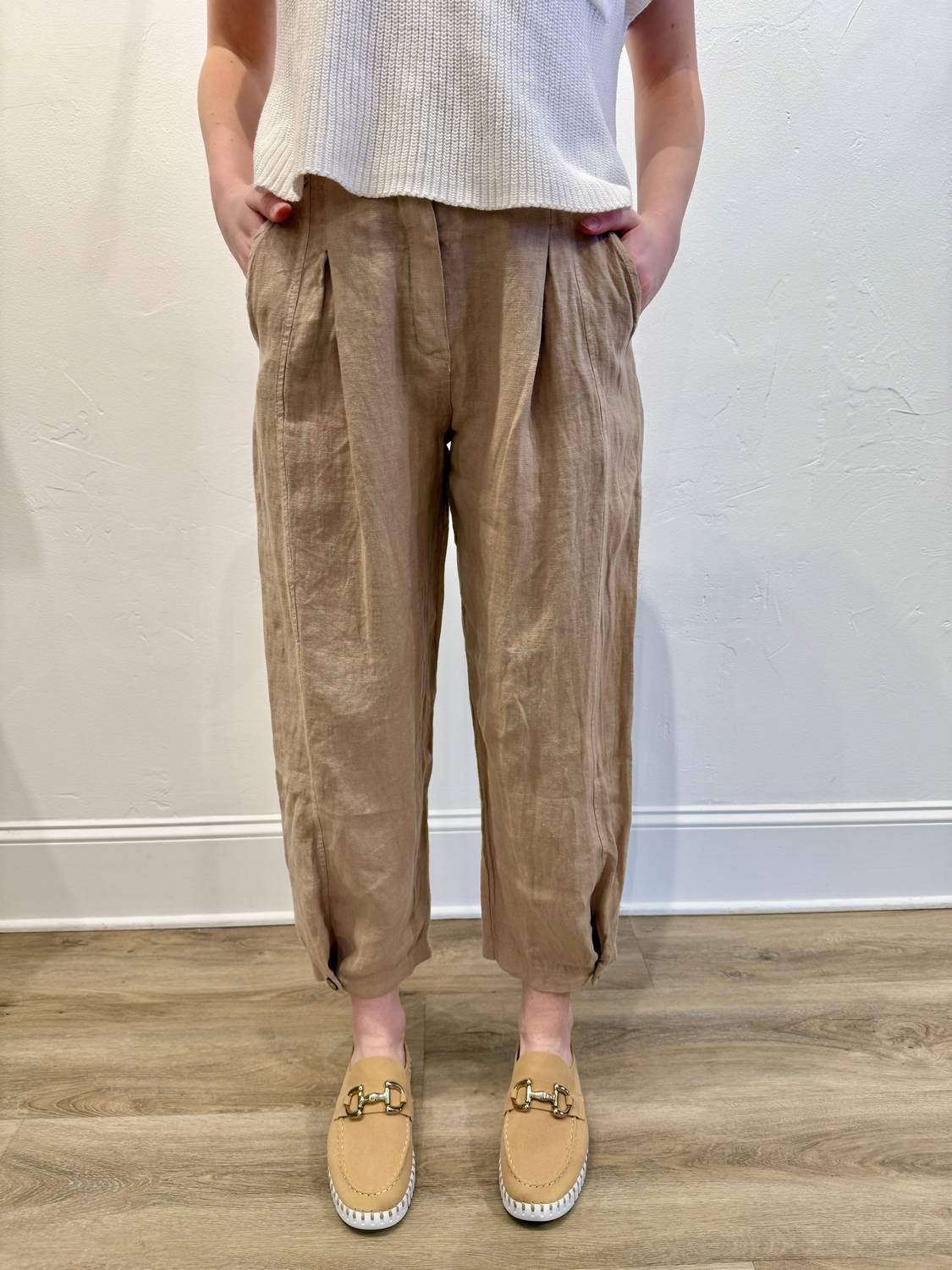 Milio Milano - Pleated Linen Straight Leg Pants