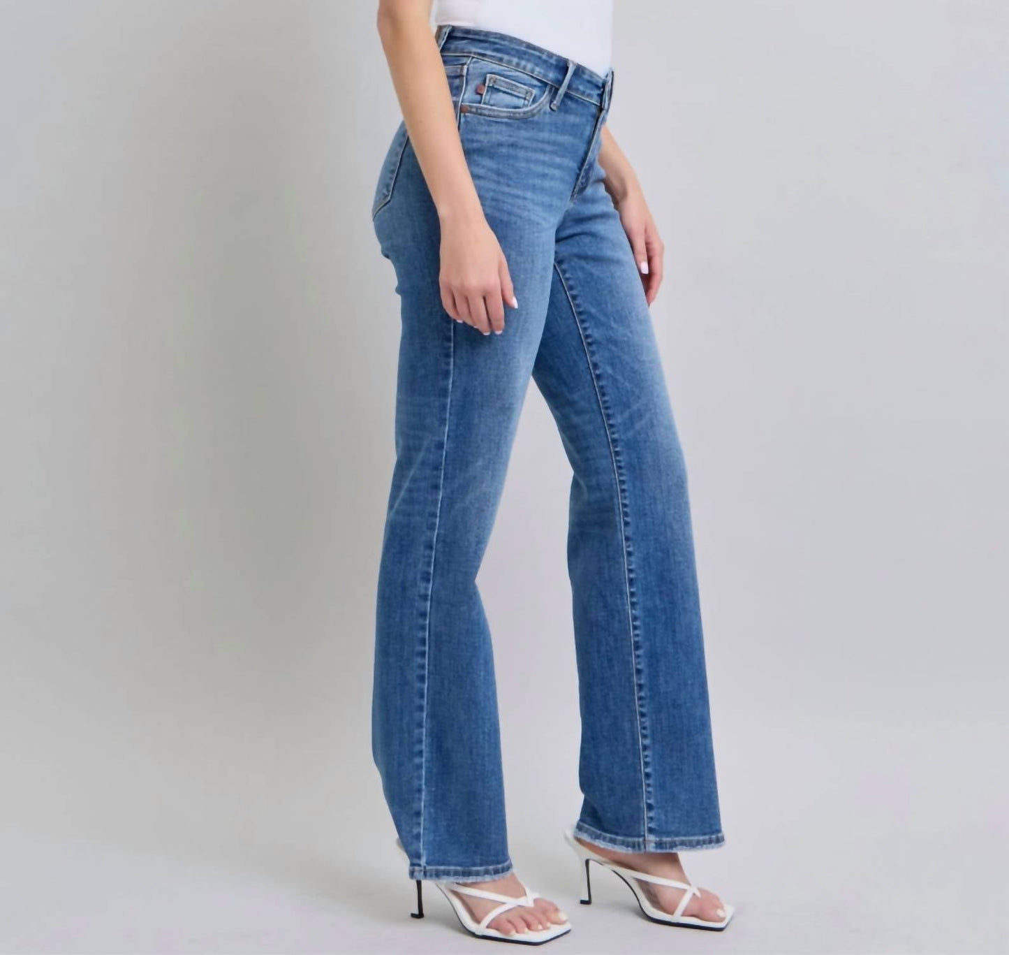 Judy Blue - Samantha Mid Rise V-front Straight Leg Jeans