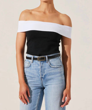 Astr - Rochelle Off-shoulder Top