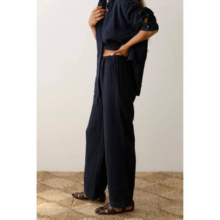 Donni. - Bubble Crop Simple Pants