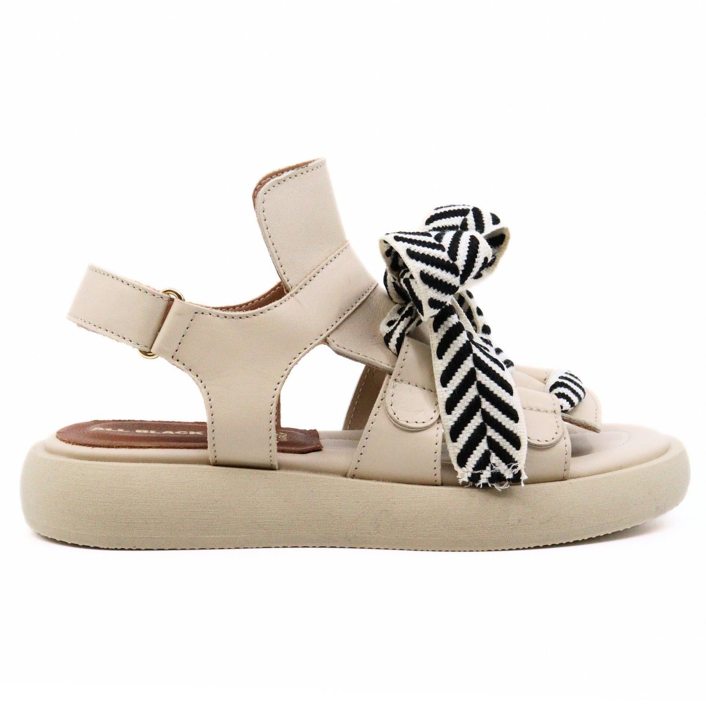 All Black - Women's Bowlace Sandal