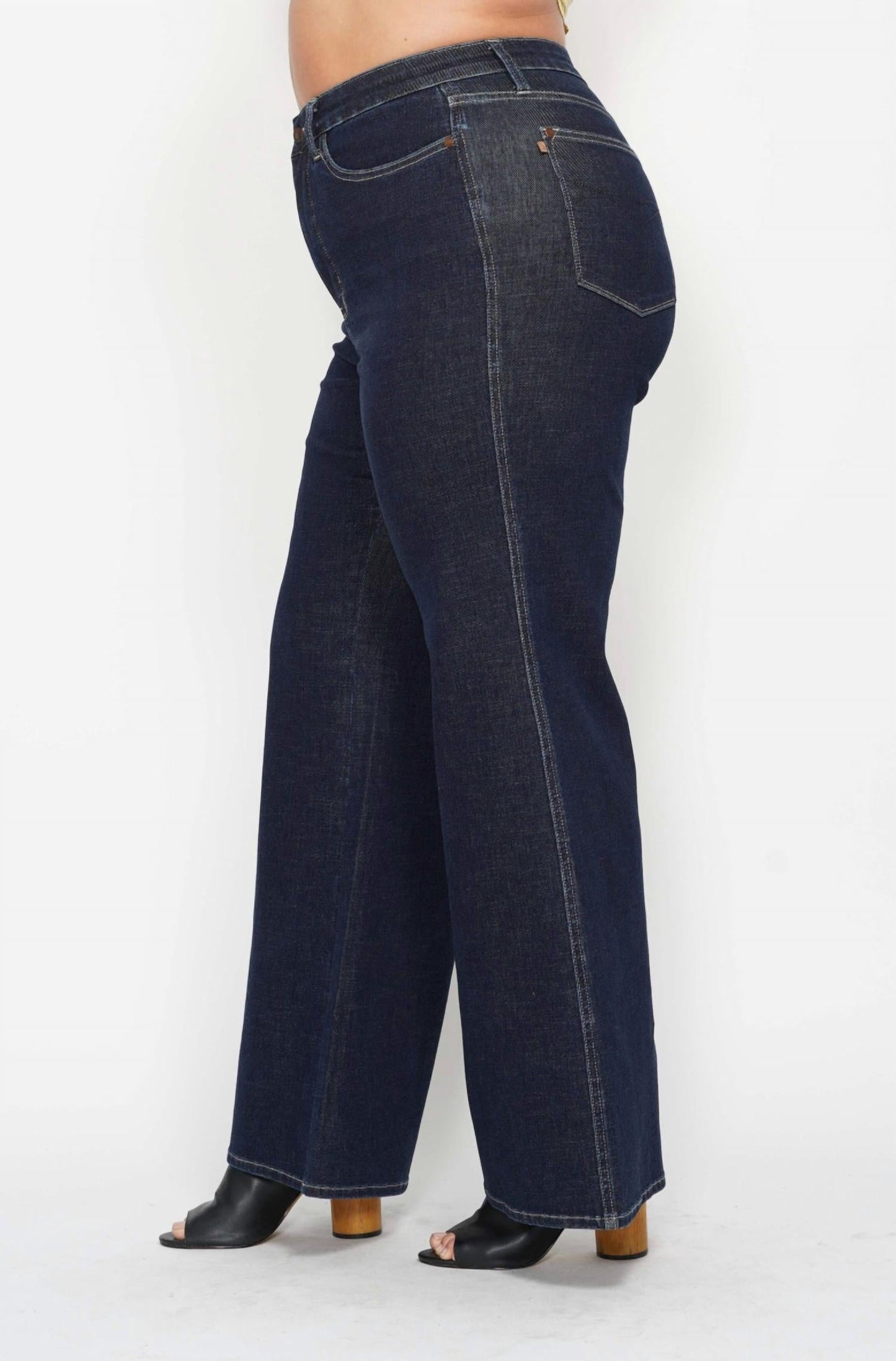 Judy Blue - Retro Wide Leg Jeans