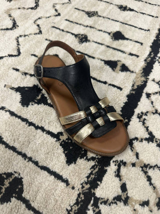 Bueno - Women's Harlen Sandal