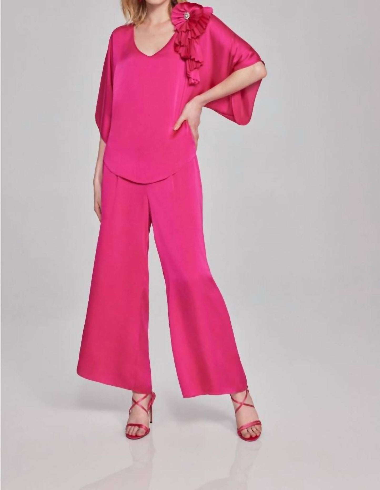 Joseph Ribkoff - Pleated Satin Wide-leg Pants
