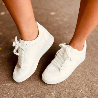 Oasis Society - Women's Stitch Sneakers