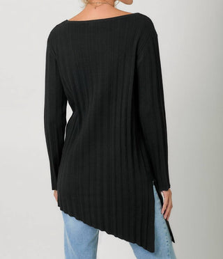 Mystree - Pleated Diagonal Cut Tunic Sweater