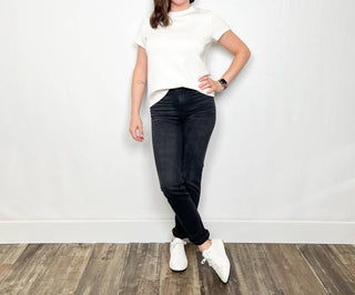 Paige - Cindy Straight Jeans