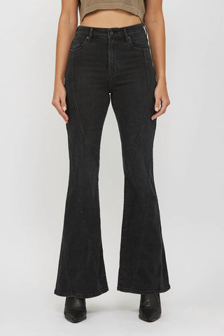 Hidden - Happi Flare Jeans