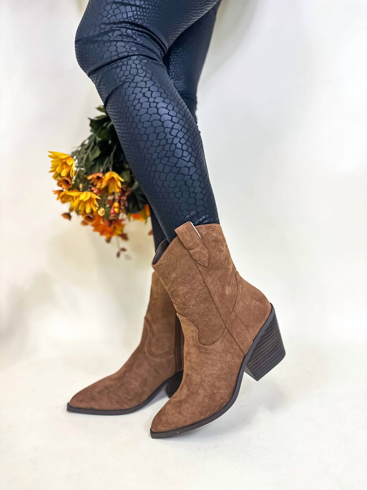 Corkys Footwear - Women's Rowdy Boots