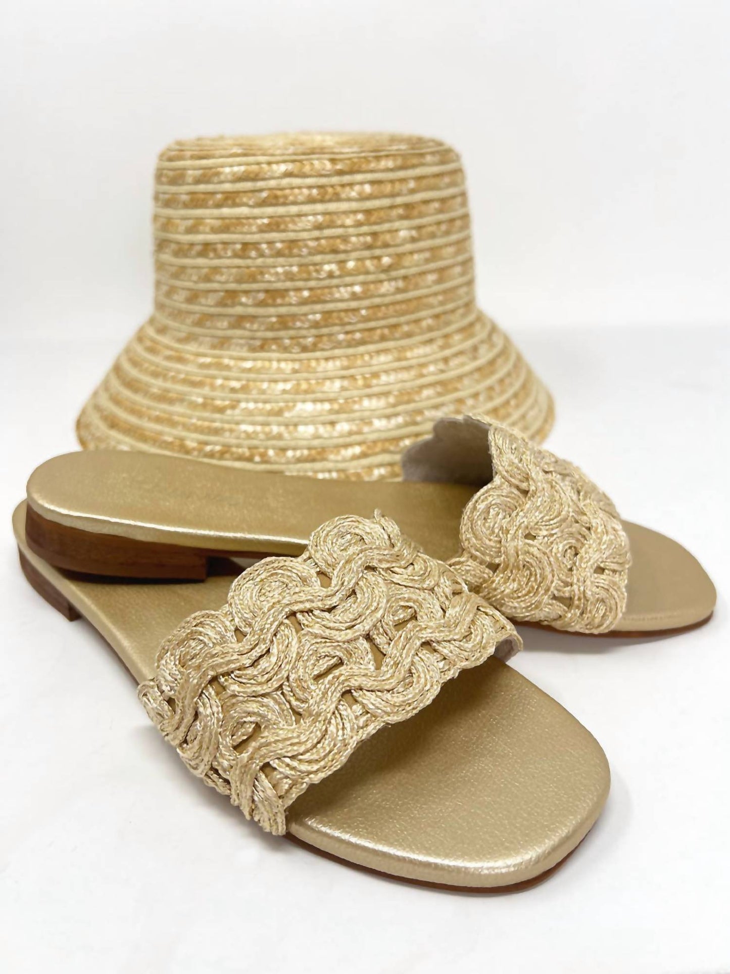 Coco Indigo - Women's Capri Textured Band Slip-on Sandals