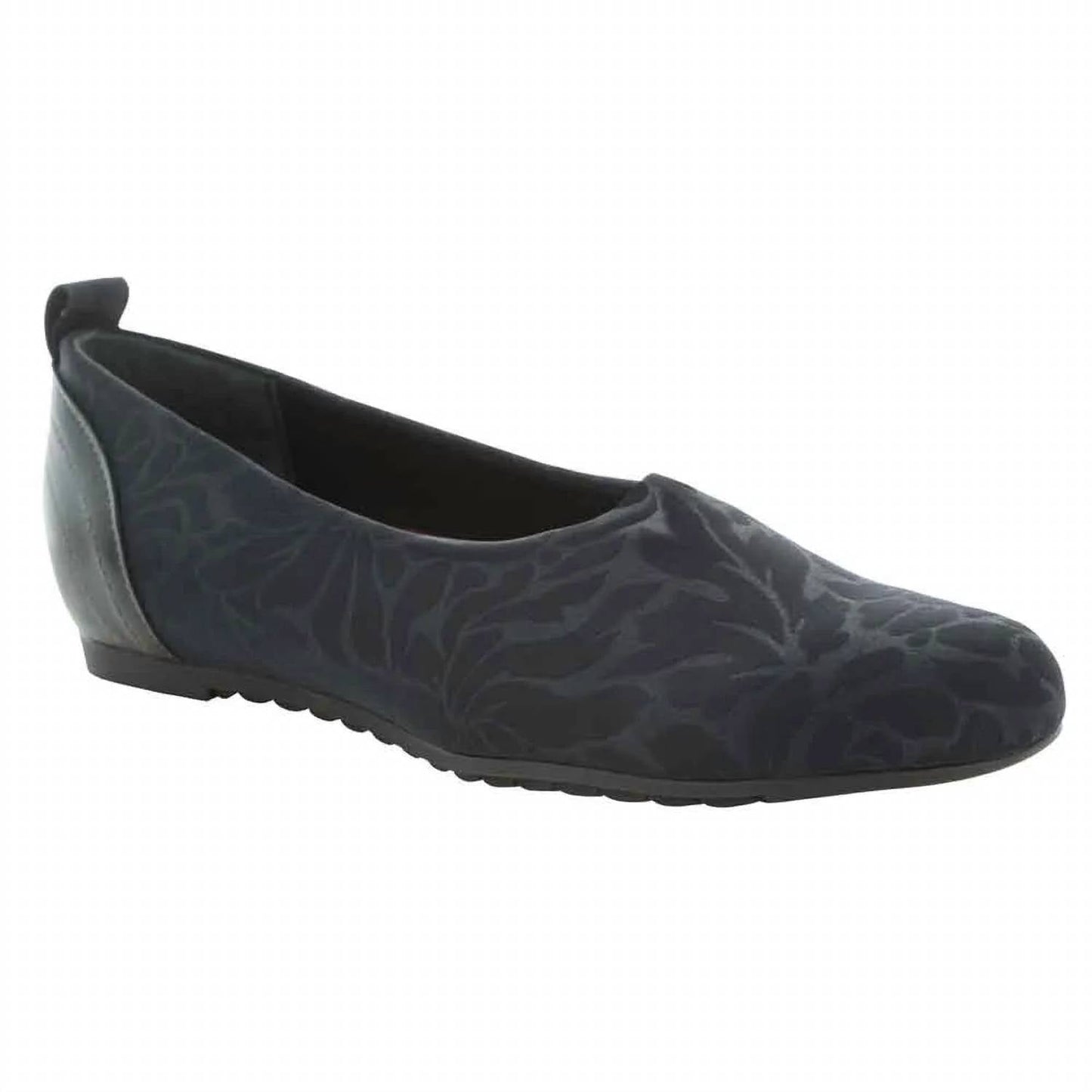 Munro - Women's Iriana Flats