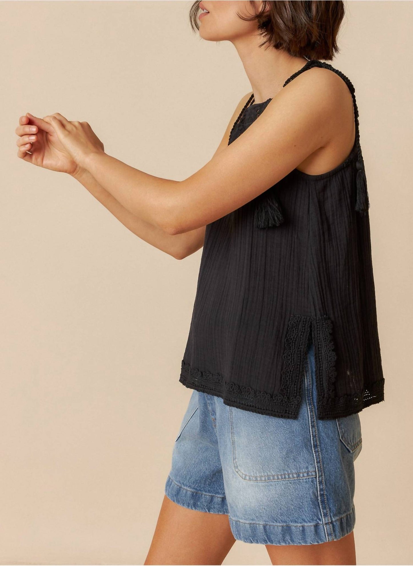 Indi & Cold - Halter Top with Inserted Lace Trims in Double Gauze