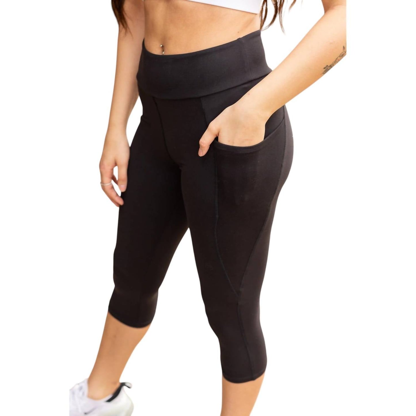 Julia Rose - Capri Leggings with Pocket