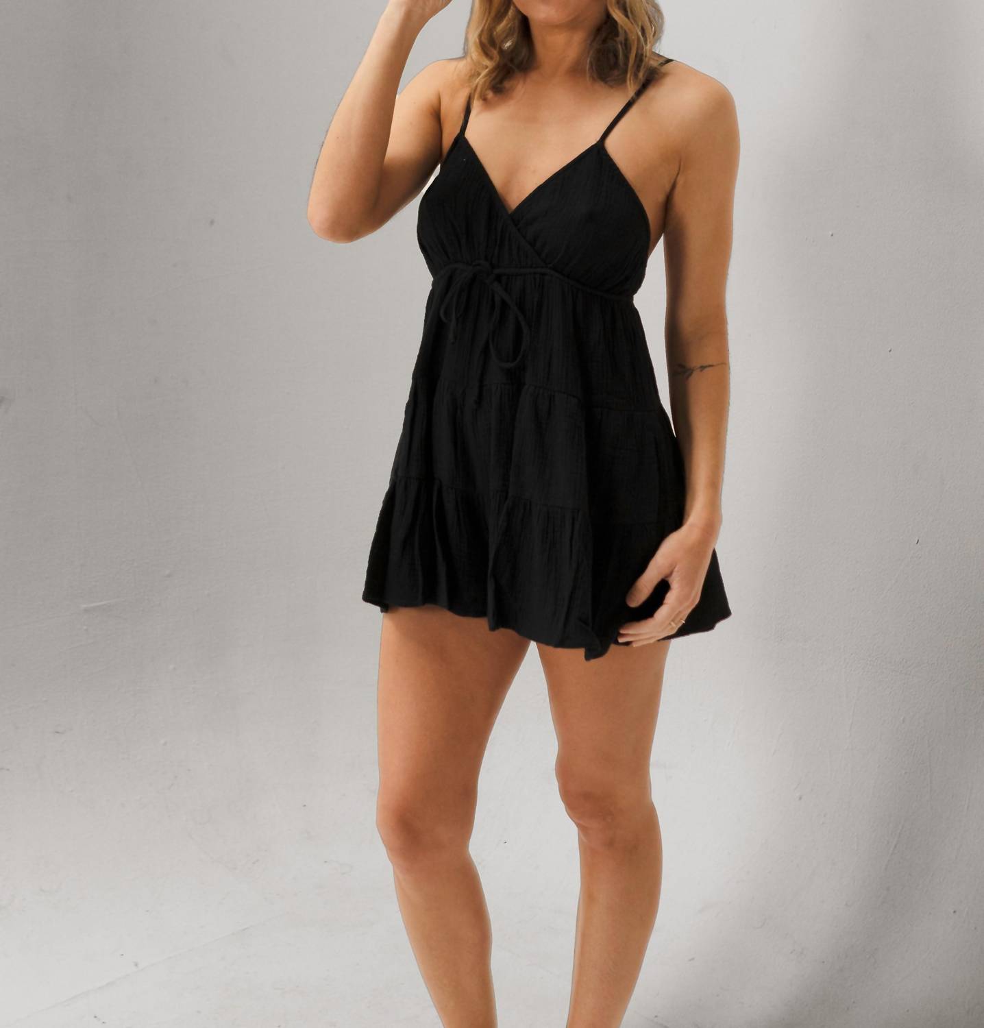 Promesa - Jia Crinkle Surplice Romper