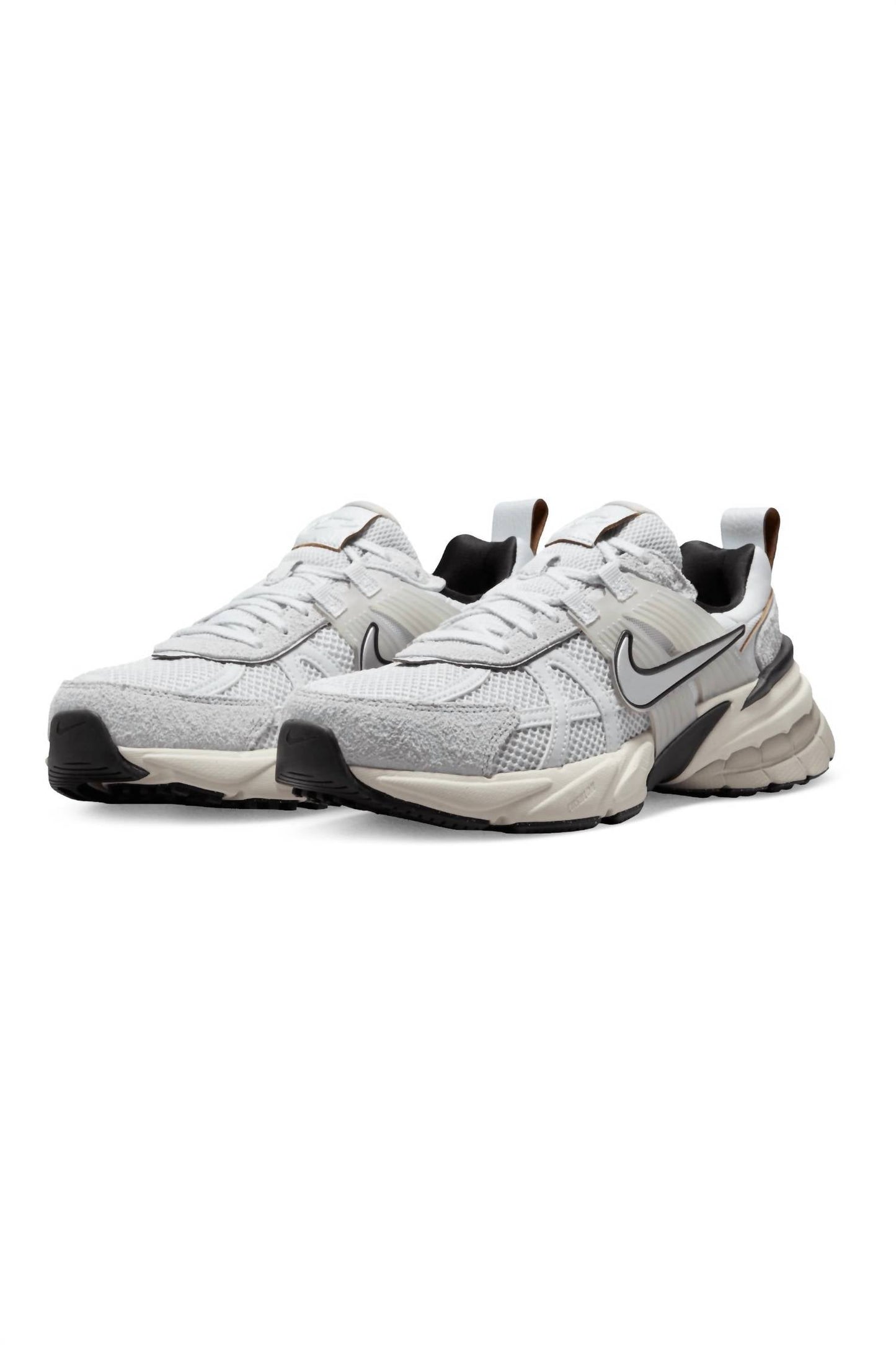 Nike - Women's V2K Running Shoes