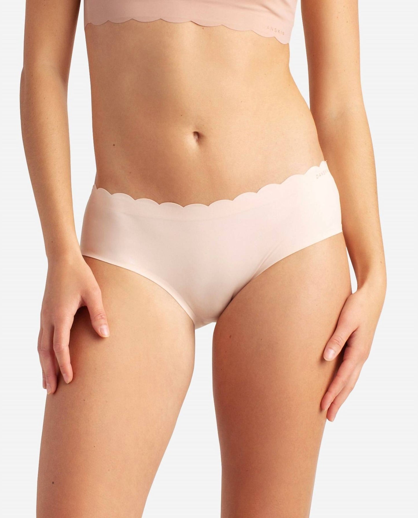 Danskin - Women's 5-pack Bonded Scallop Hipster Underwear