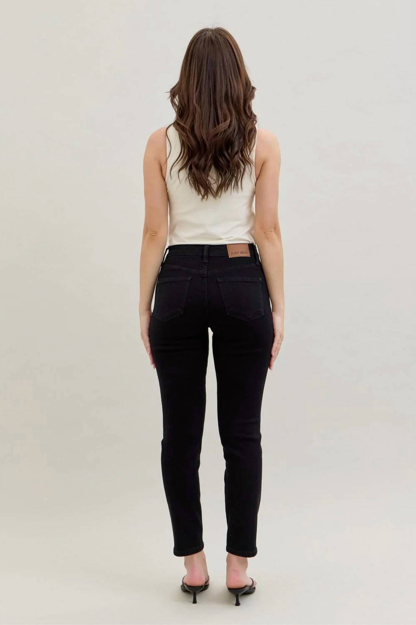 Judy Blue - Mid-rise Slim Fit Jeans