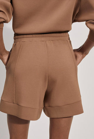 Varley - Alder High Rise Short