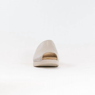 Dansko - Women's Ravyn Nappa Sandals