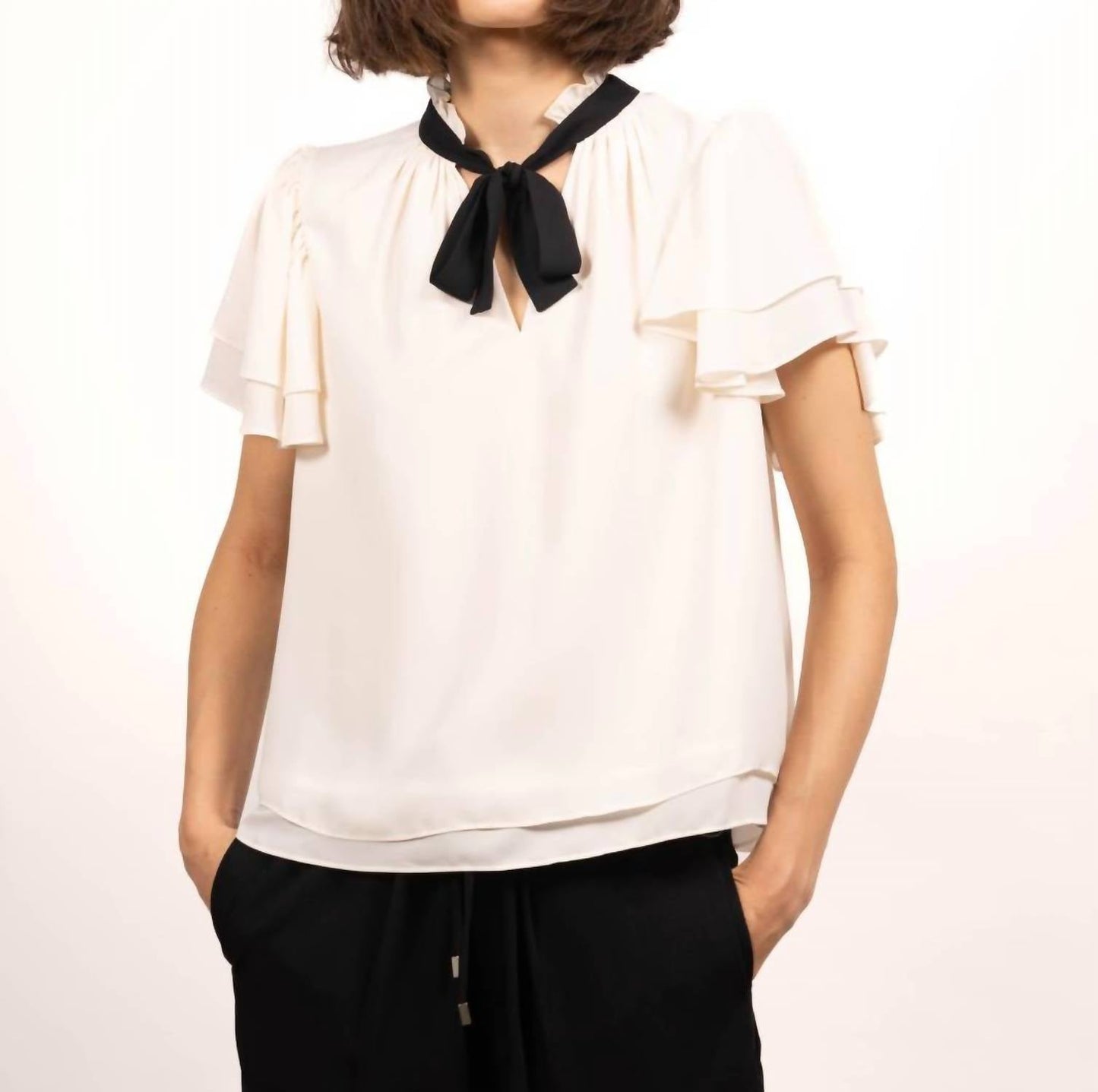 Bluebird Canyon - Lanna V-neck Blouse