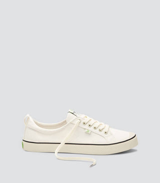 Cariuma - Men's Oca Low Canvas Sneaker