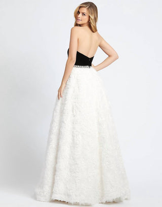 Mac Duggal - STRAPLESS BALL GOWN