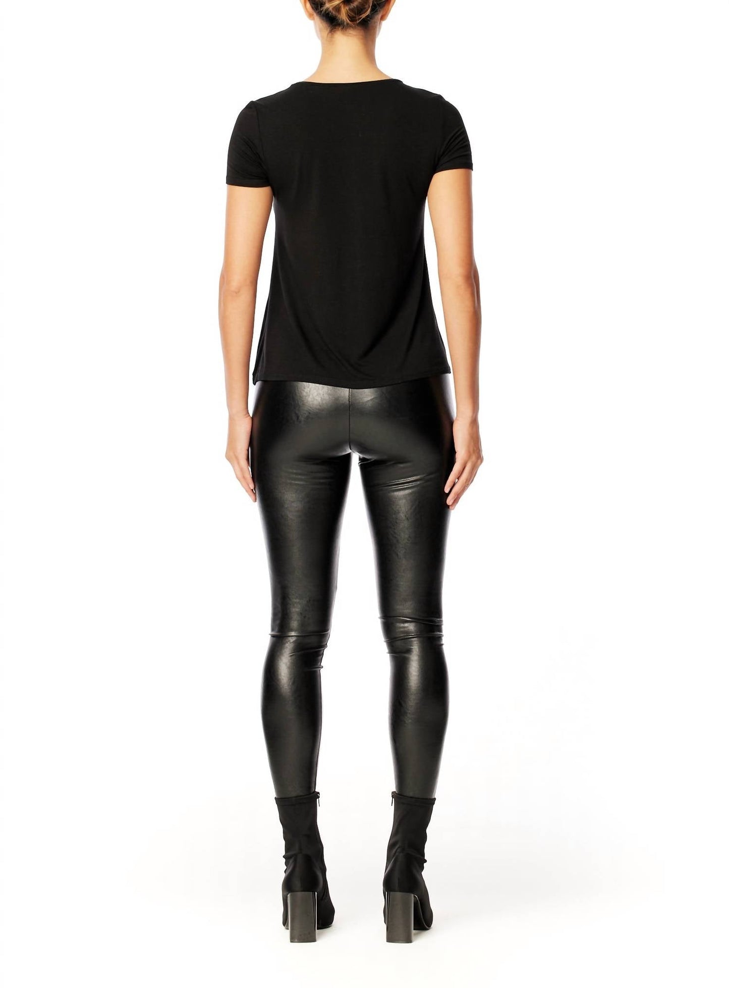 Lblc The Label - Polly Crew T-Shirt